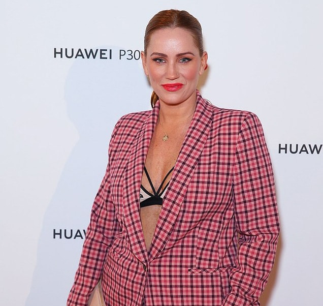 'I LIKE MY CURVES AND EMBRACE MY BODY AND I LIKE WEARING THINGS TO ACCENTUATE THAT': MARRIED AT FIRST SIGHT'S JULES ROBINSON CONFIRMS PLANS FOR SHAPEWEAR LINE AND SAYS SHE WANTS TO RELEASE A FASHION RANGE