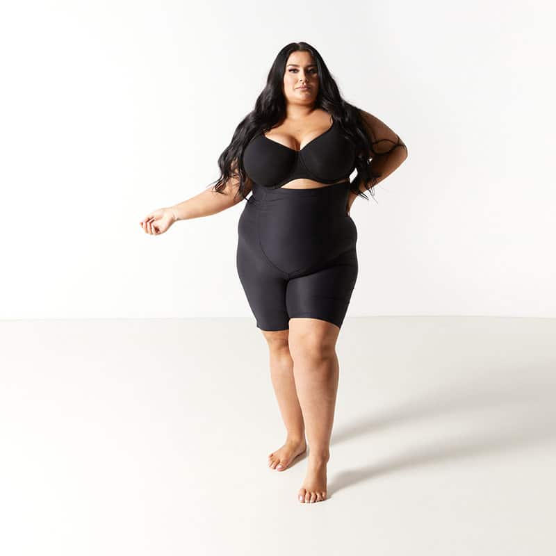 Body Shapewear - Black Shorts for Petite Body